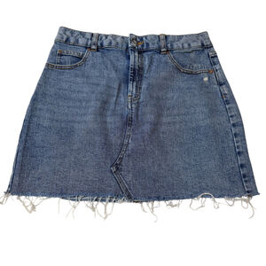 Wild Fable denim jean skirt 10 light medium wash